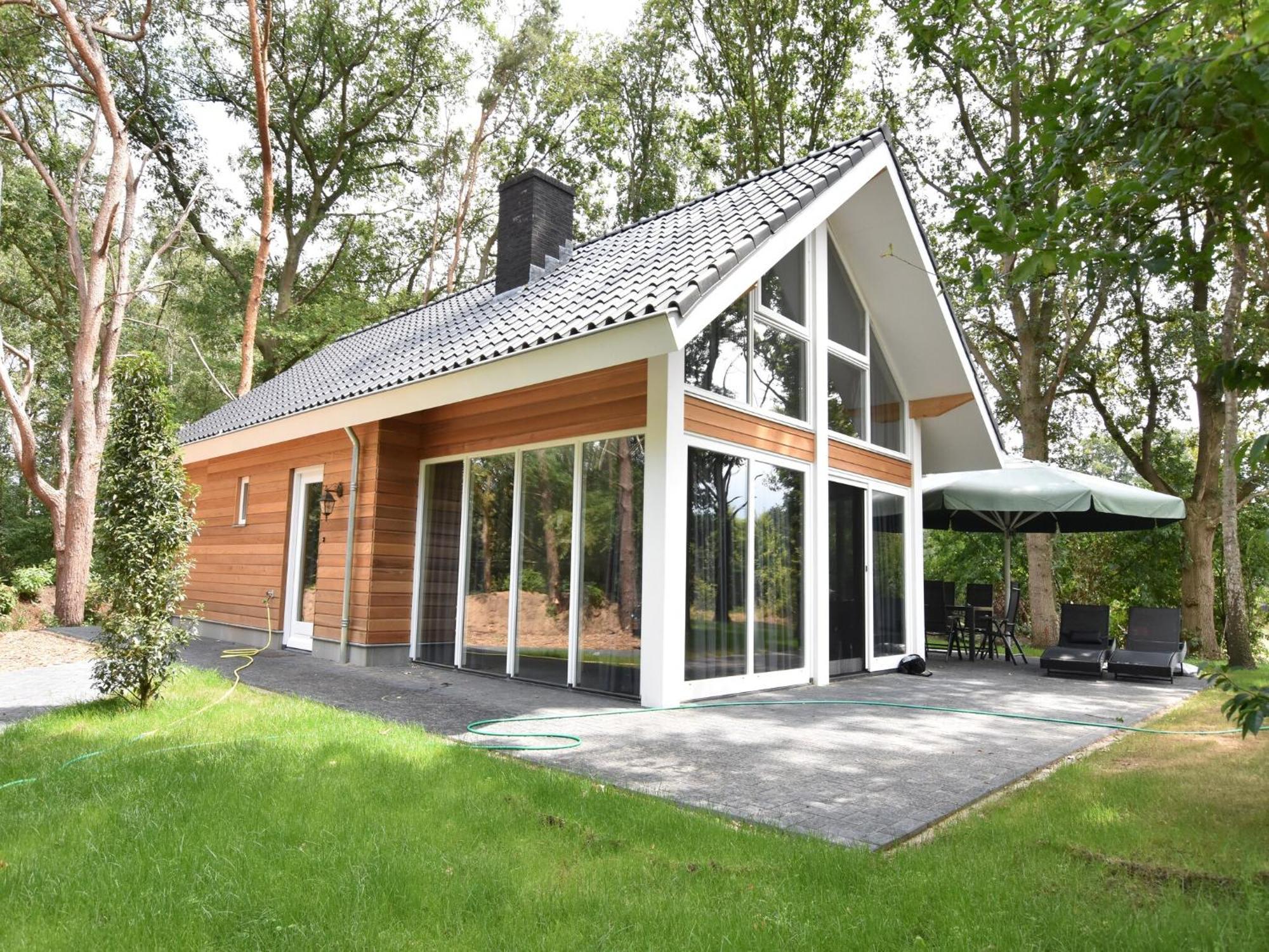 Chalet With Gorgeous View Of The Natural Surroundings Weerselo Eksteriør billede